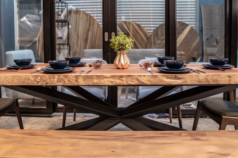 African Mohogany Wood Table